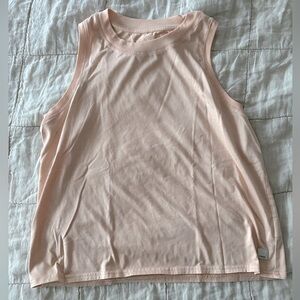 Vuori Energy tank in bright peach heather